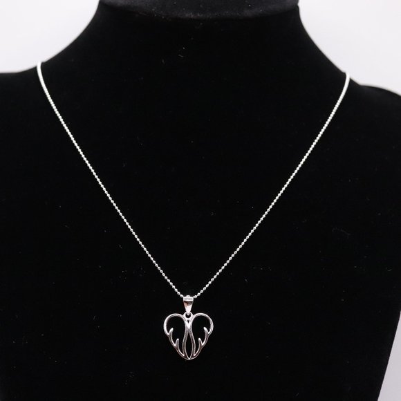 925 Sterling Silver Genuine Beads Necklace with Silver Heart Wings Pendant - Picture 2 of 3